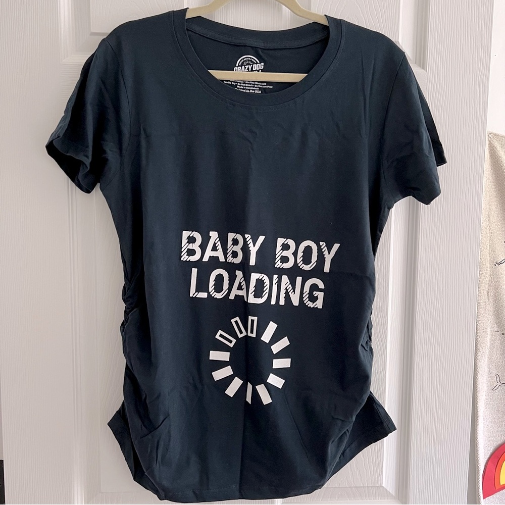Baby boy loading Pregnancy t-shirt (Navy blue)